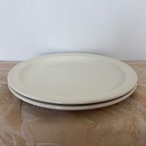 2 Stonehenge White MIDWINTER Dinner Plates